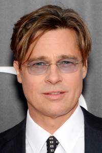 Brad-Pitt_Titan-Minimal-Art