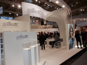 silhouette-stand-P1150055