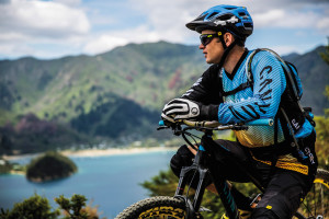 VARIO_adidas-Sport-eyewear-(1)