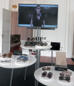 prada-luxottica-verano-2017