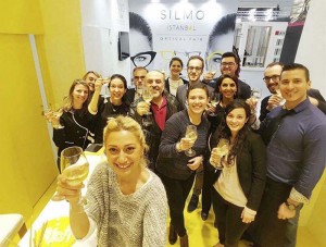 Silmo grupo brindis