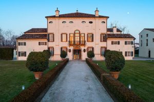 Villa Zaguri_Sede Kering HQ_Padua©Albrecht_Fuchs